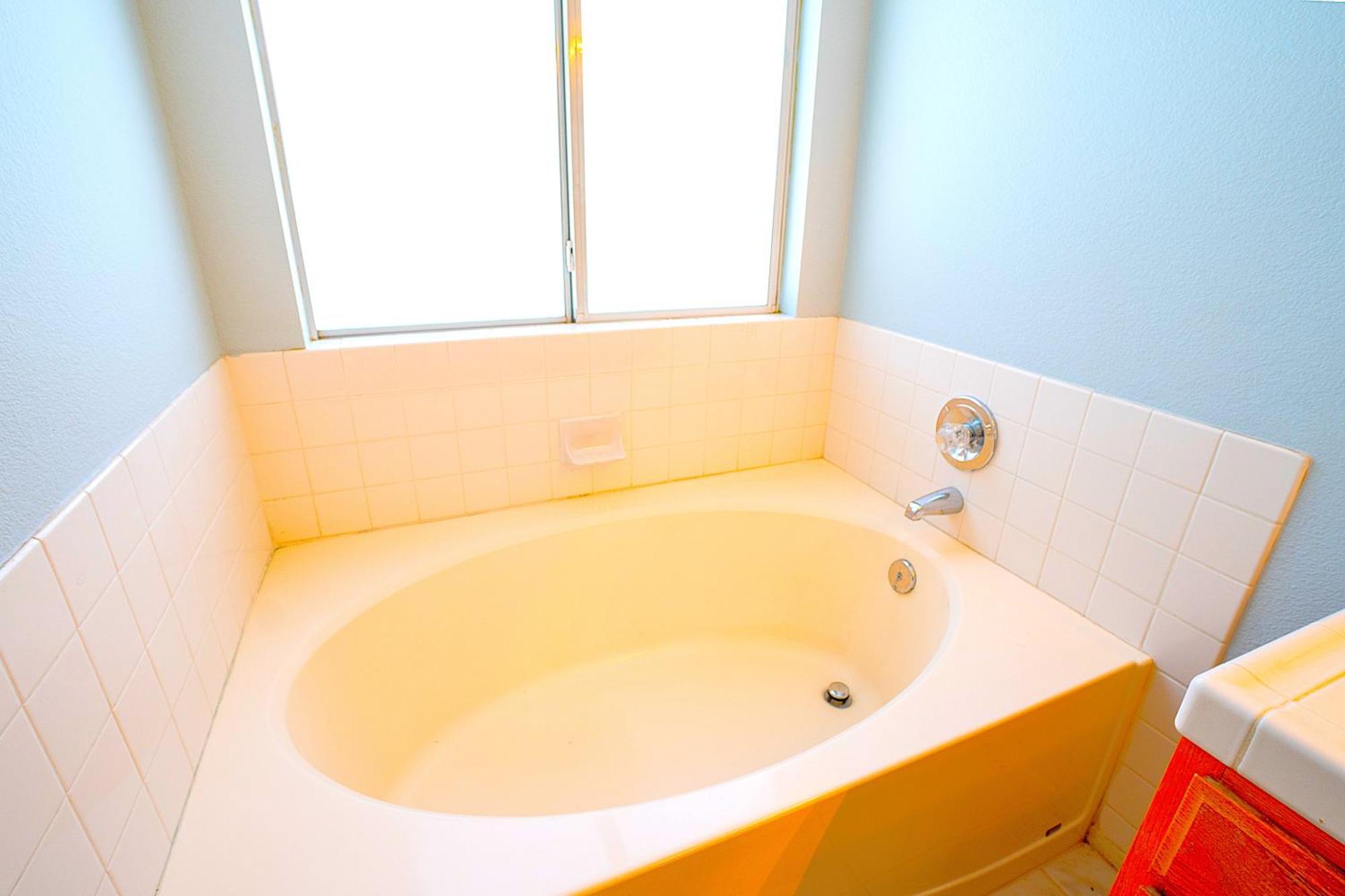 Guest house Private Guestrooms In North Vegas Area