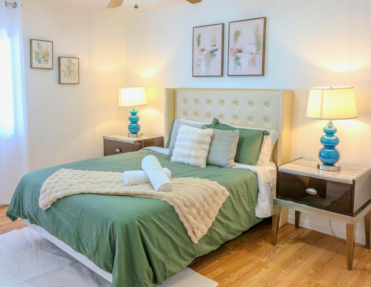 Holiday home Relaxing Vegas With Bbq & Games Las Vegas