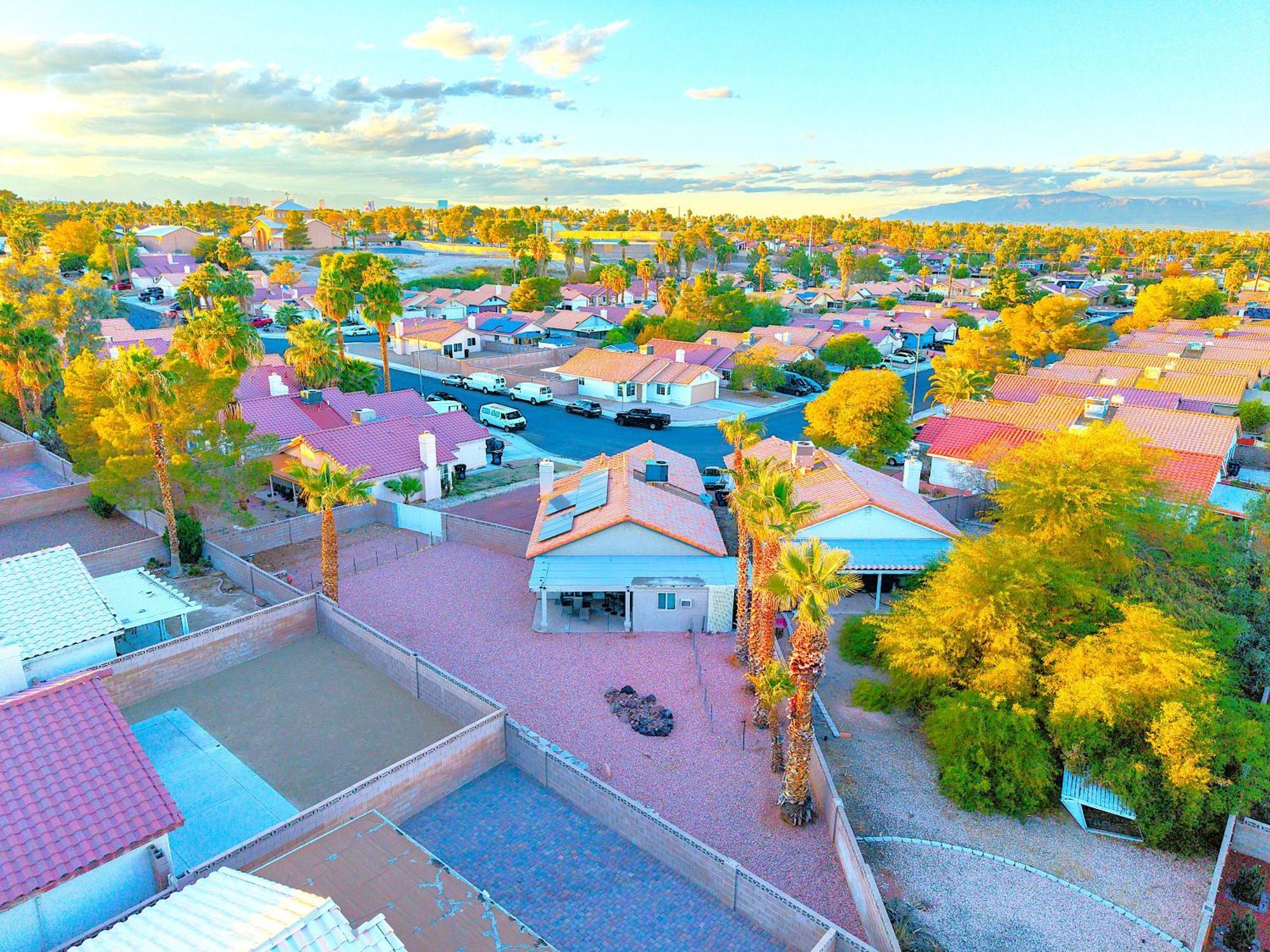 Private Studio Oasis Close To The Strip * Las Vegas