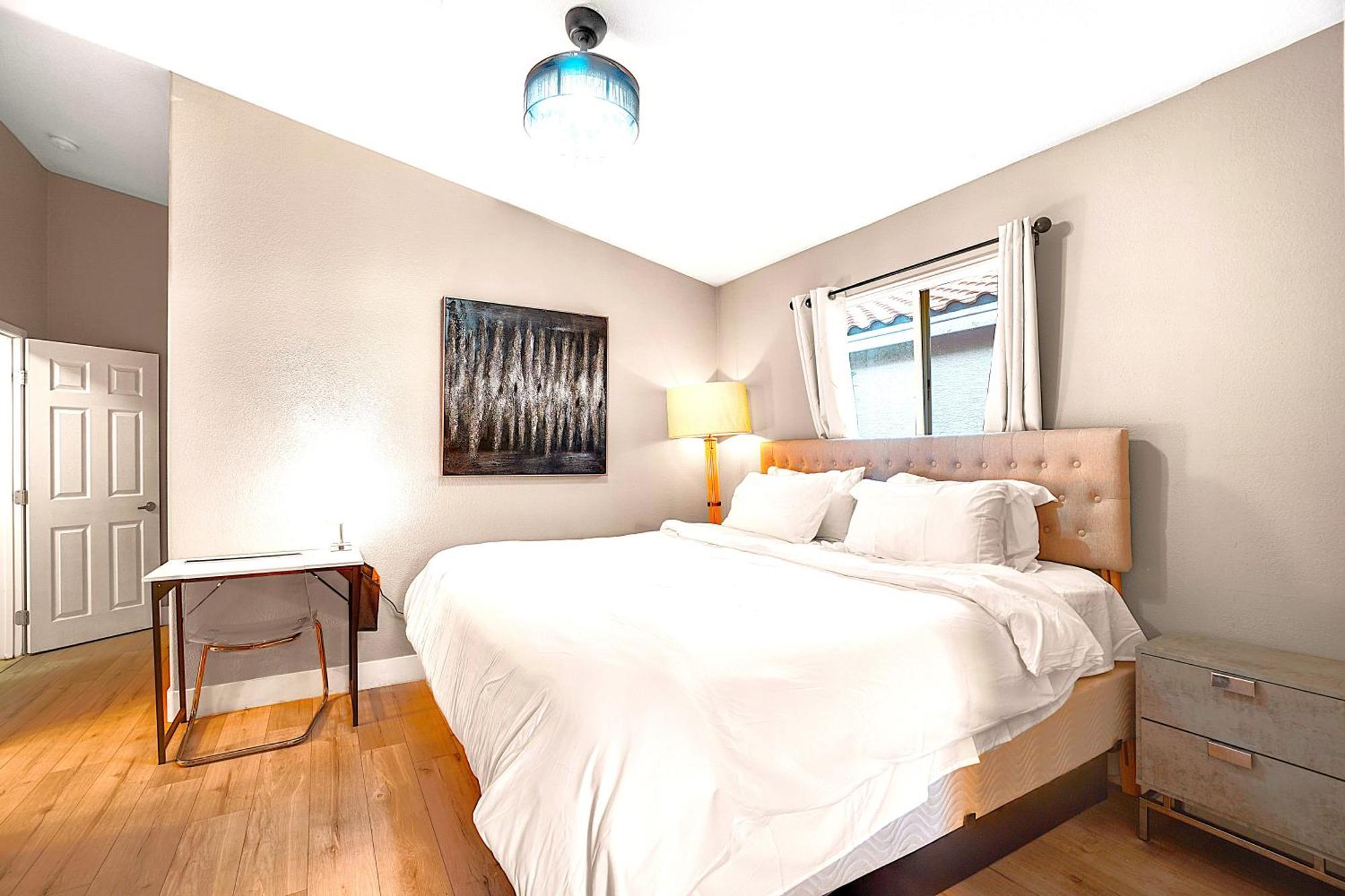 Private Studio Oasis Close To The Strip Holiday home