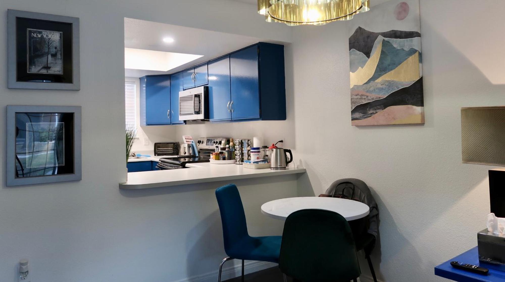 Apartment 1 Bdrm Md Pkway *
