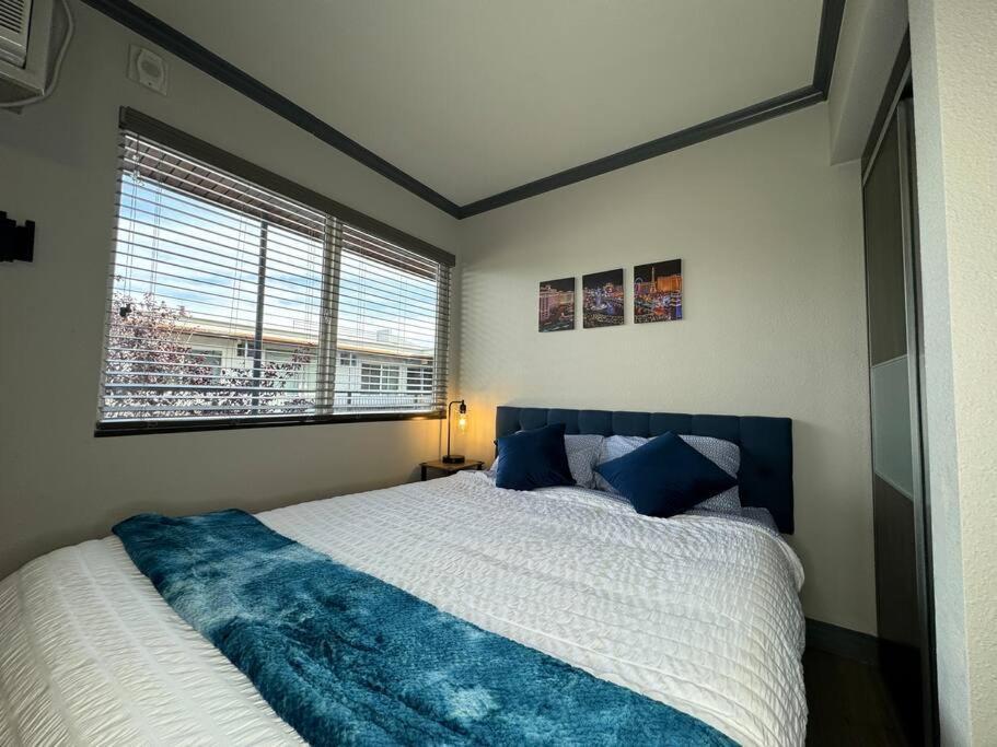 Apartment Modern Near Fremont Street Las Vegas