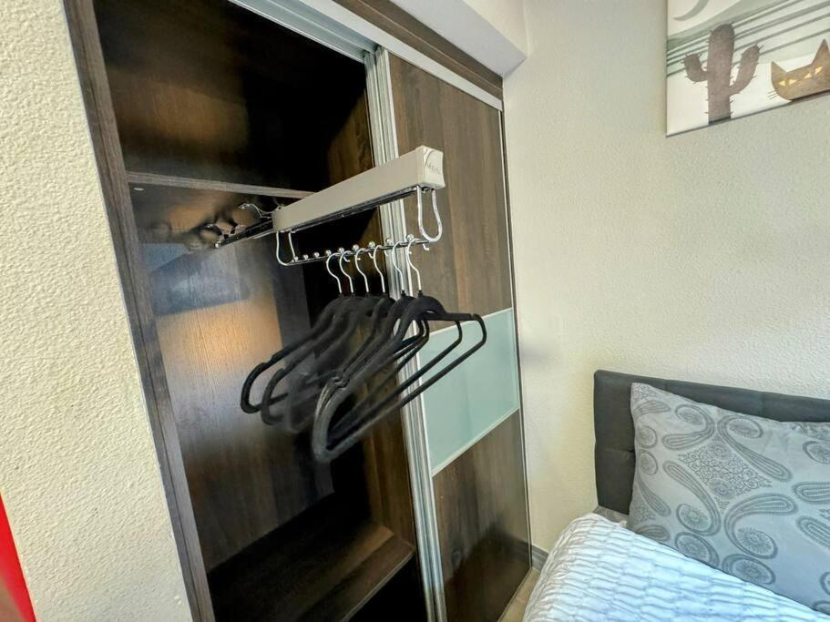 Modern Near Fremont Street Apartment Las Vegas