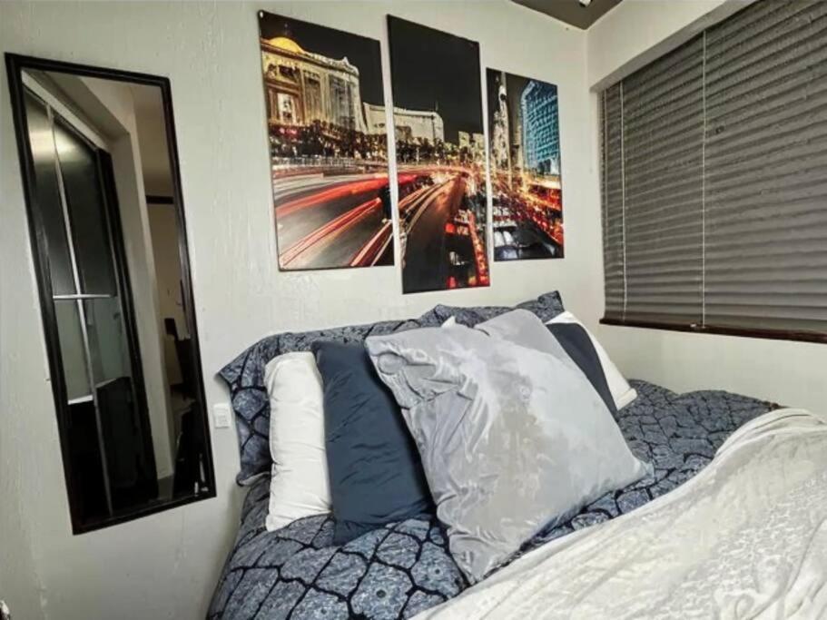 Modern Near Fremont Street Las Vegas