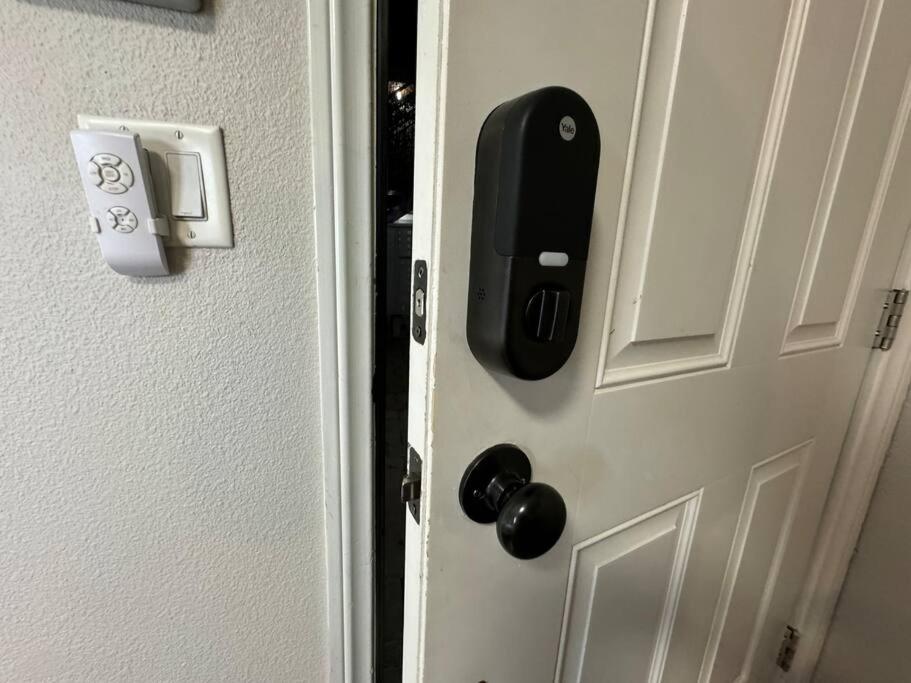 Modern Near Fremont Street Apartment