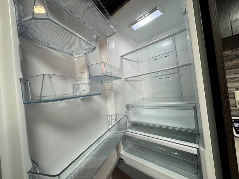 Modern Near Fremont Street Apartment Las Vegas