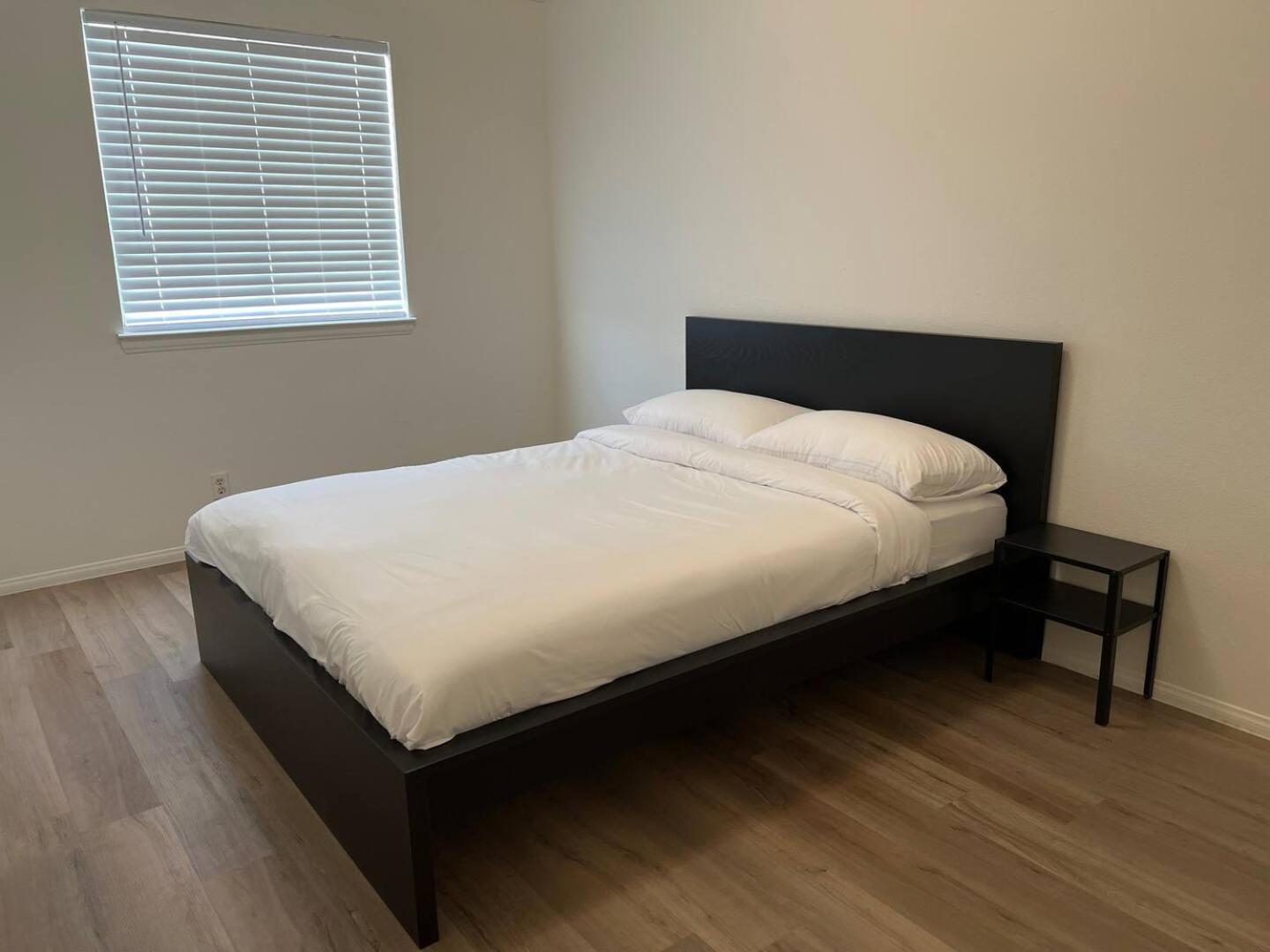 Extended 3 Or 4 Beds Cozy Smart Living Holiday home Las Vegas