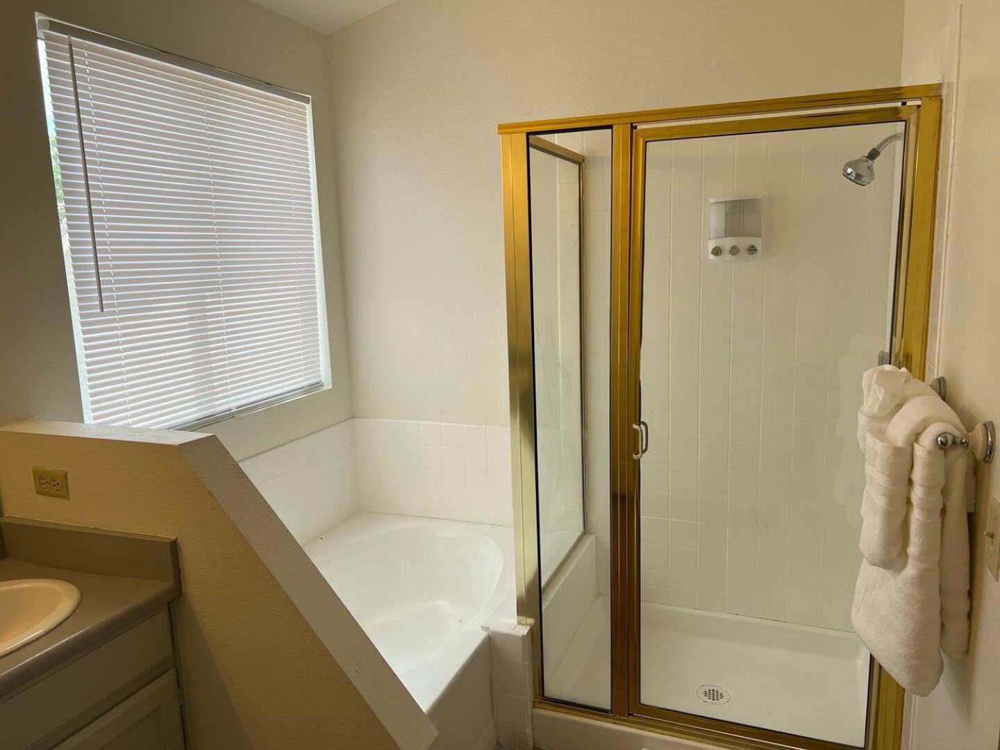 Extended 3 Or 4 Beds Cozy Smart Living *