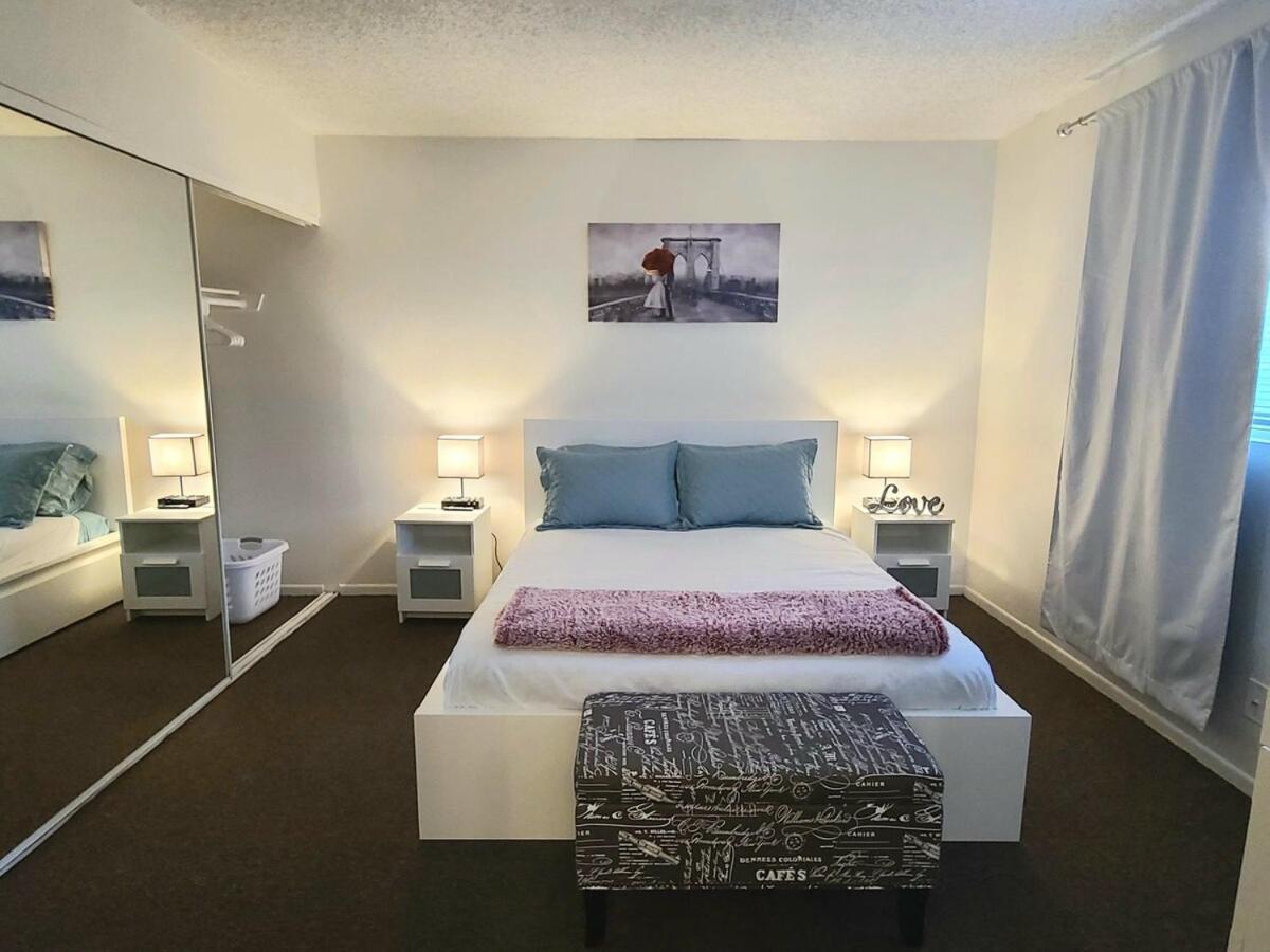 Apartment 2 Bed 2 Bath Downtown Vegas Near The Strip Las Vegas