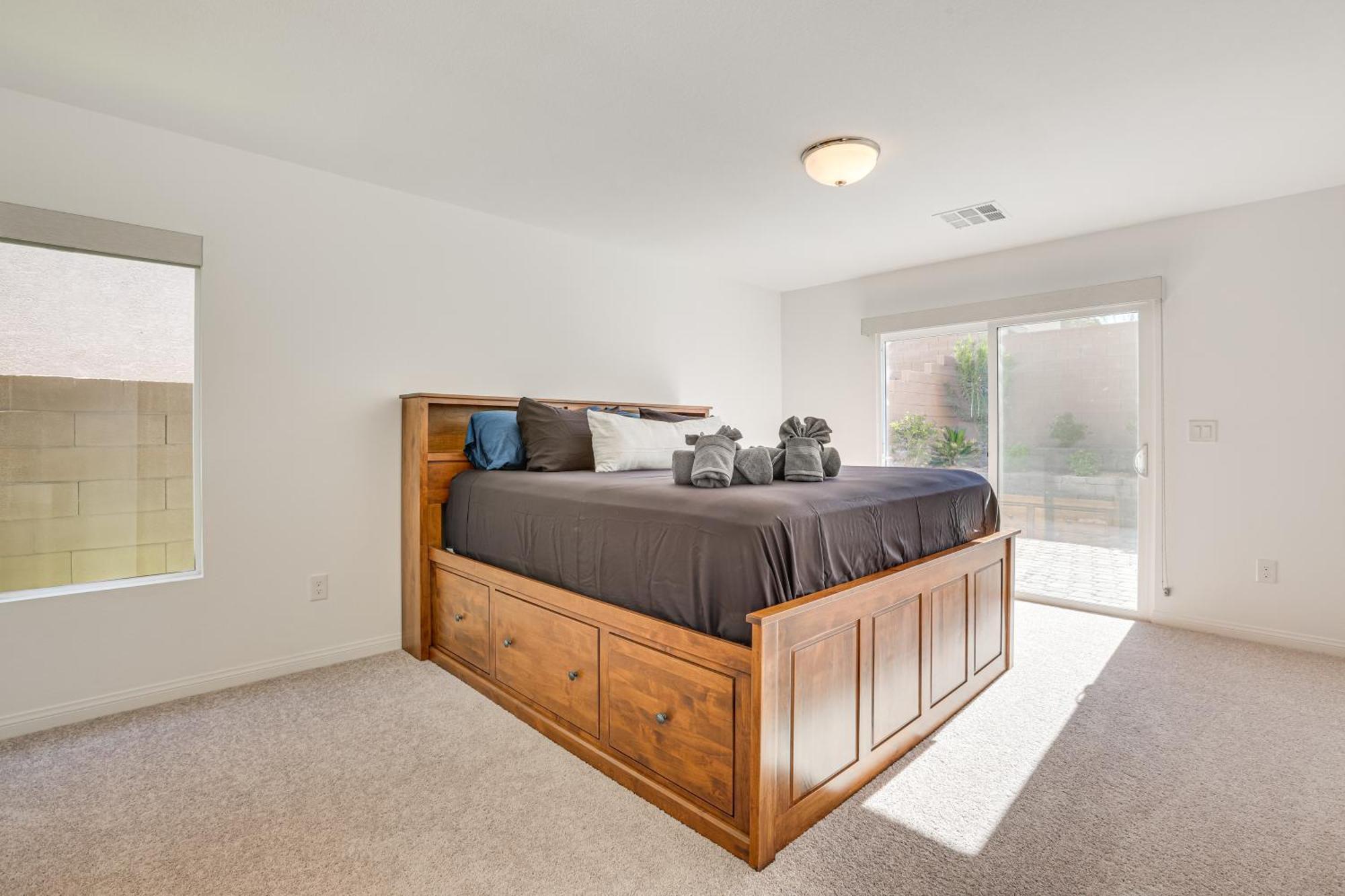 10 Mi To The Strip Spacious Extended Vegas Stay! Holiday home