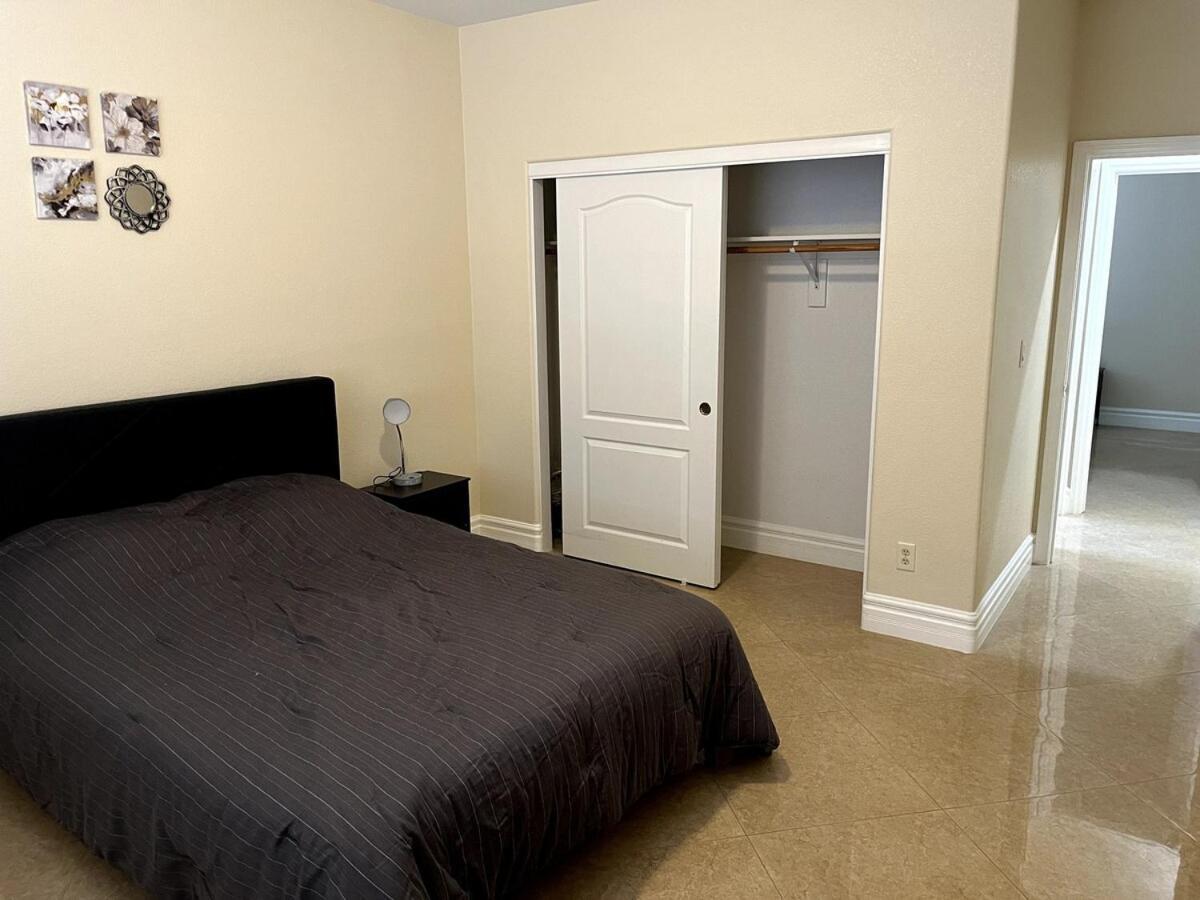 Spacious In The Southwest Holiday home