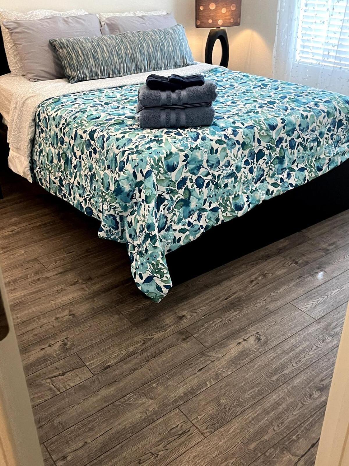 Lovely Spring Valley Home! Holiday home *