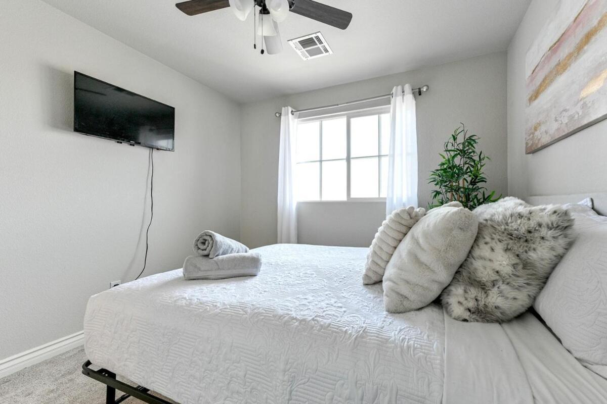 Holiday home Amor- Pool, Games And Ultimate Vegas Vibes Las Vegas