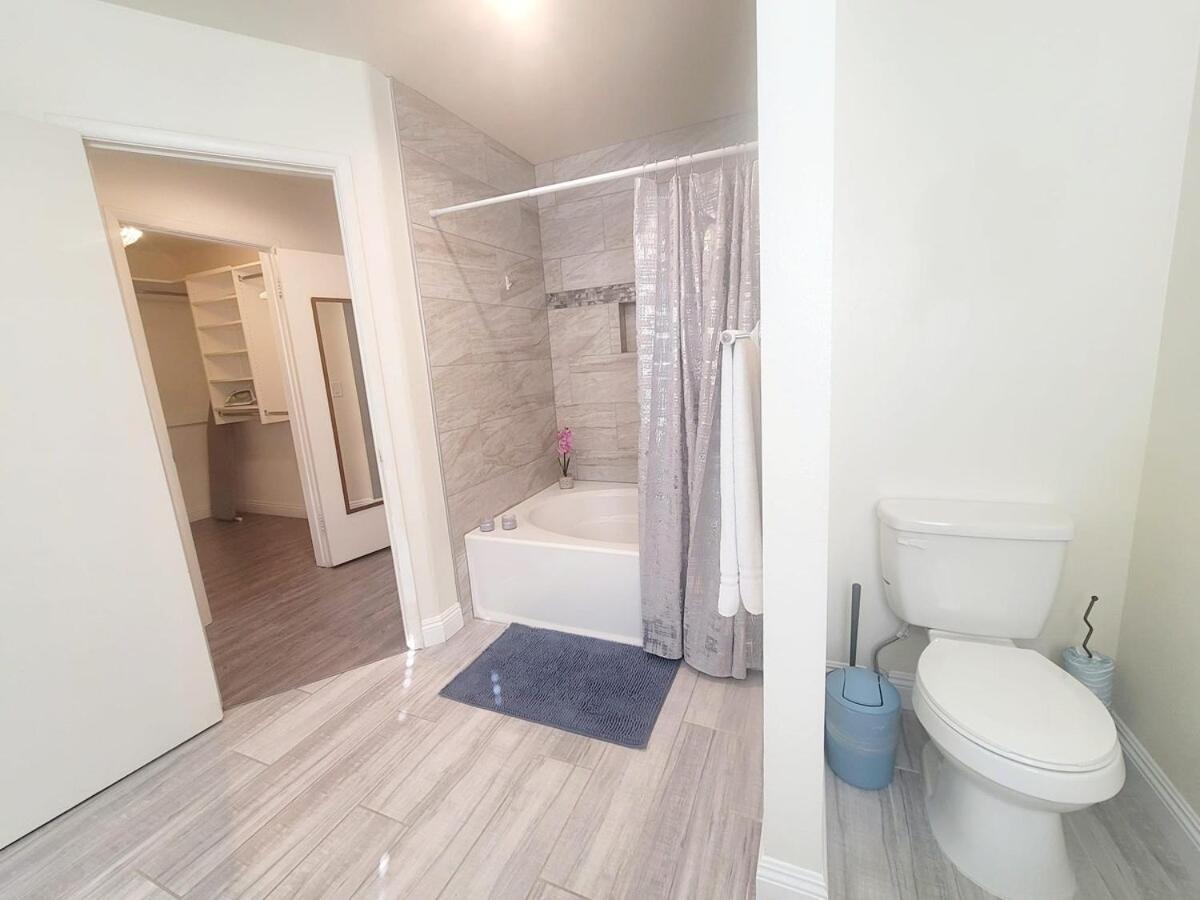 Treasure Bay-3br Pool & Hot Tub Oasis Near T Strip Holiday home *