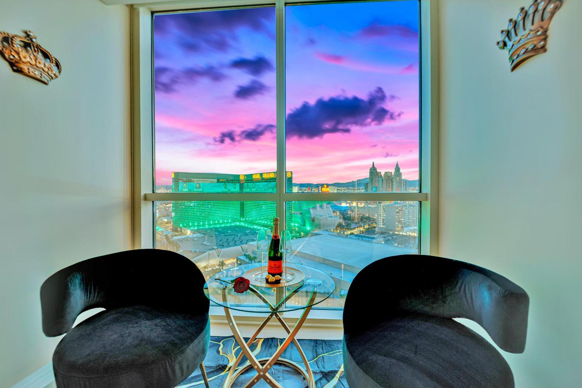 Holiday home Skyline Serenity-strip Pool F1 View-no Fee Las Vegas