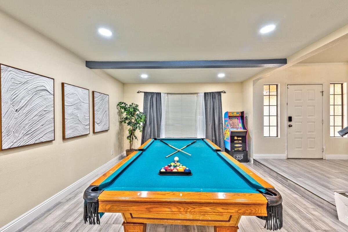 Holiday home Treasure Bay-3br Pool & Hot Tub Oasis Near T Strip