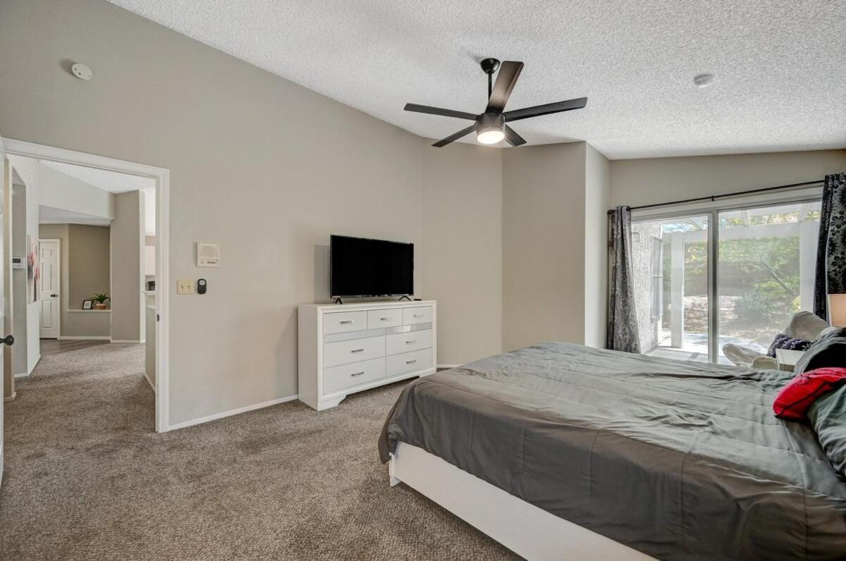 Modern 3 Bedroom In Summerlin Las Vegas