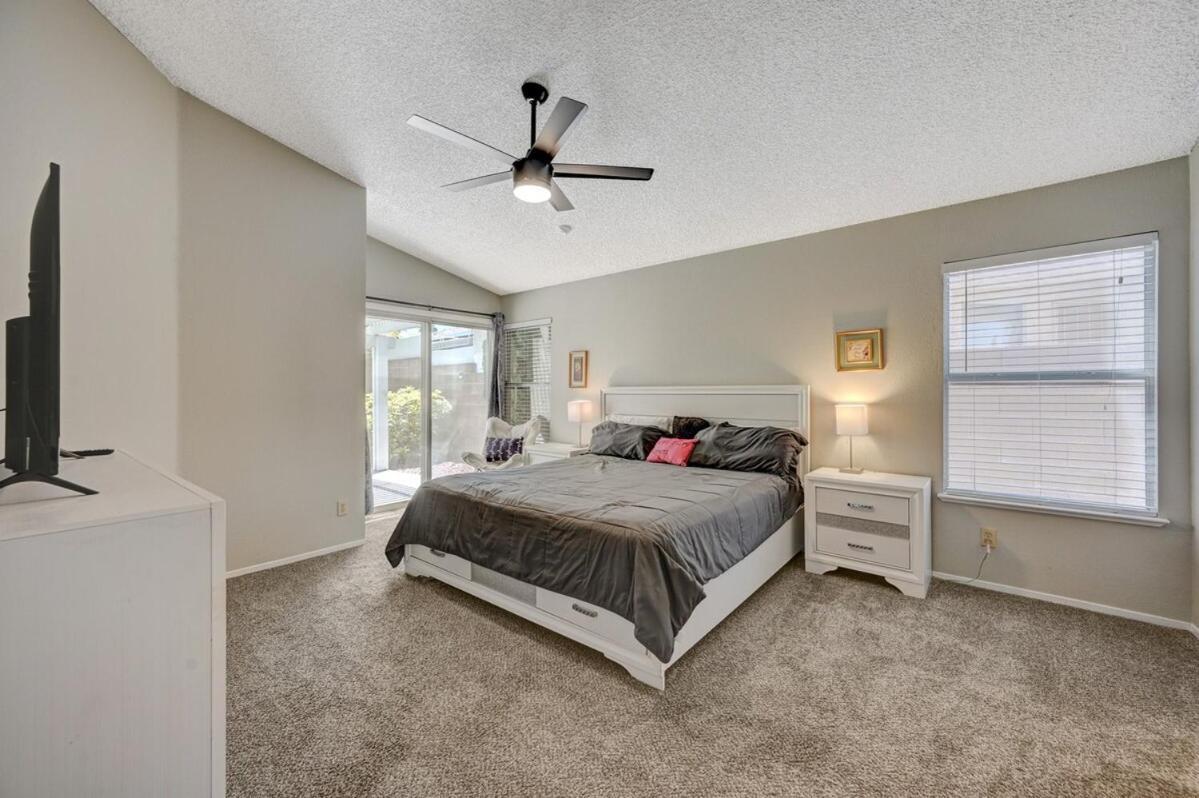Modern 3 Bedroom In Summerlin Las Vegas