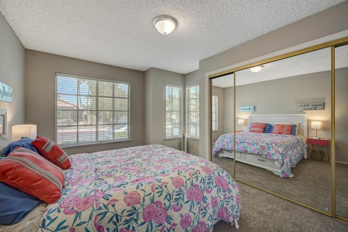 Holiday home Modern 3 Bedroom In Summerlin