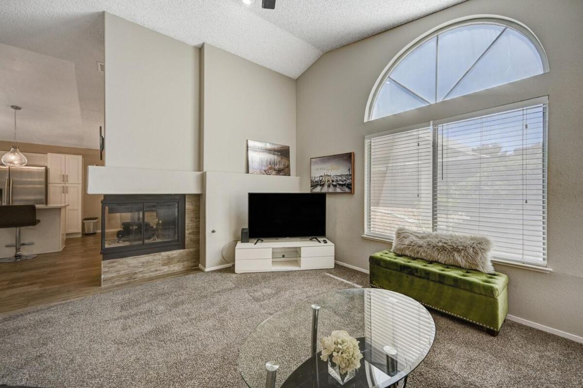 Modern 3 Bedroom In Summerlin *