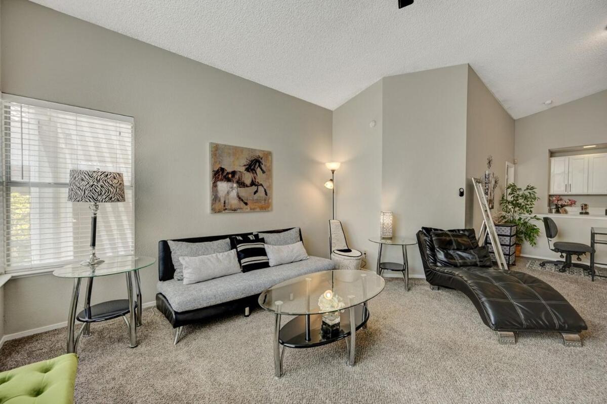 Holiday home Modern 3 Bedroom In Summerlin *