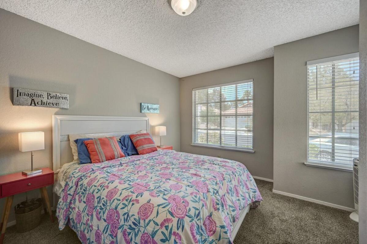 Modern 3 Bedroom In Summerlin Las Vegas