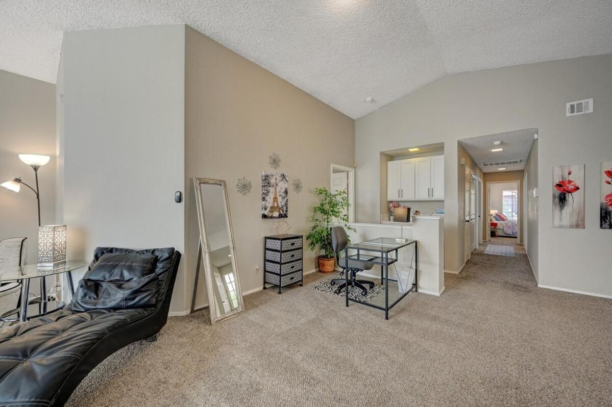 Holiday home Modern 3 Bedroom In Summerlin