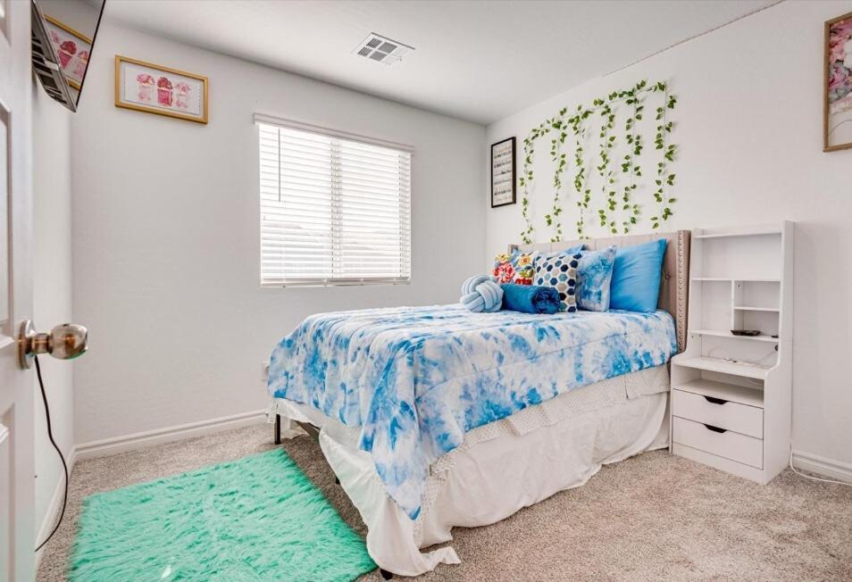 New-available 1rst-stylish-mins To Summerlin Med-special Reduced Rates-nurses & Doctors Villa Las Vegas