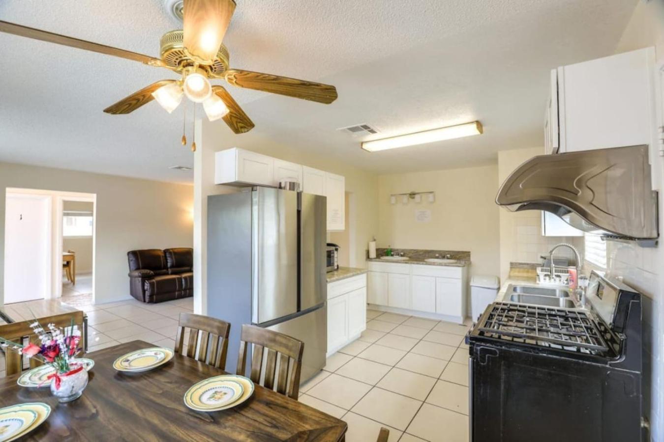 376 Modern Sleeps 6