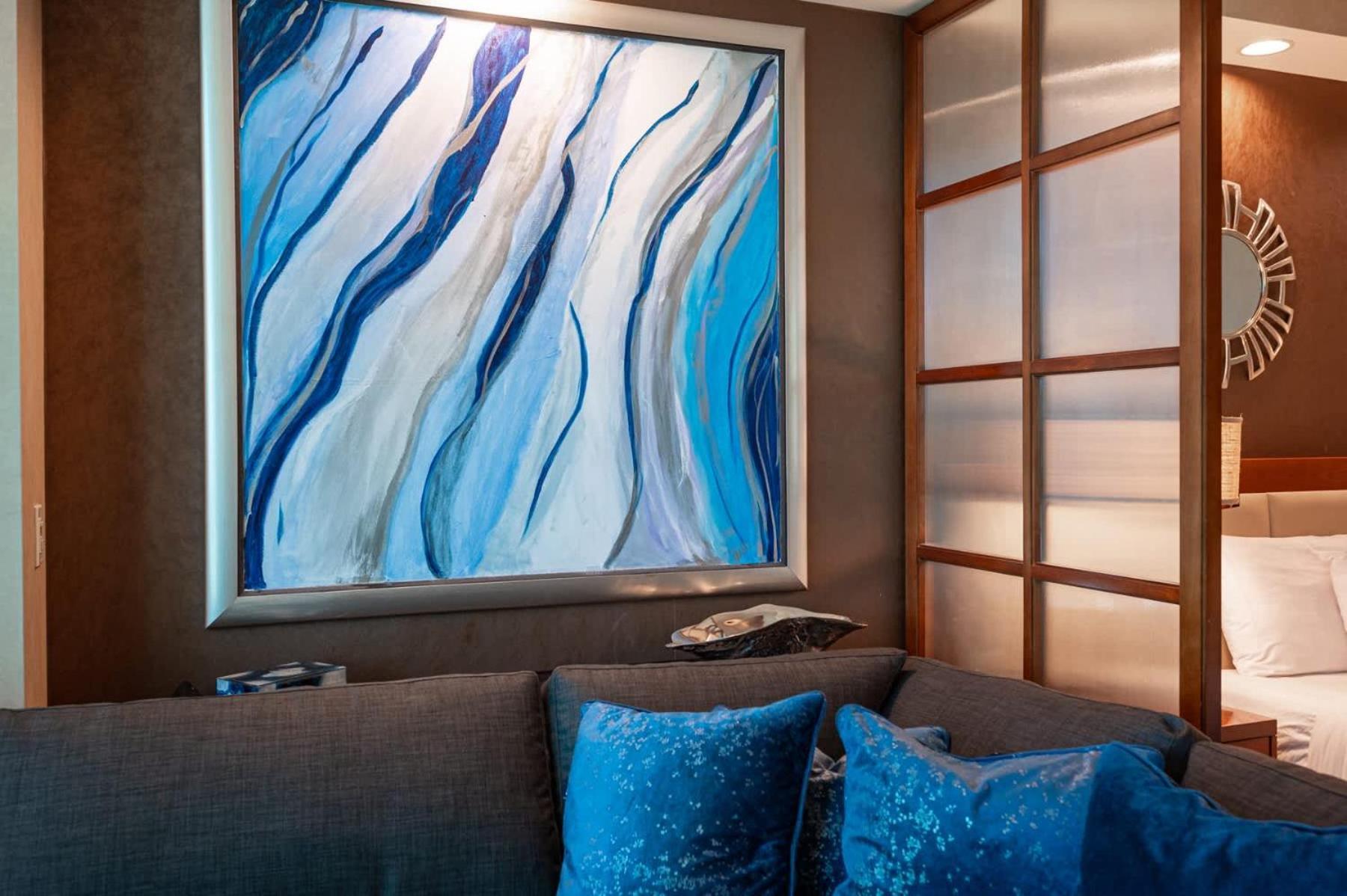 High Floor Strip View Suite& No Fee& Free Valet *