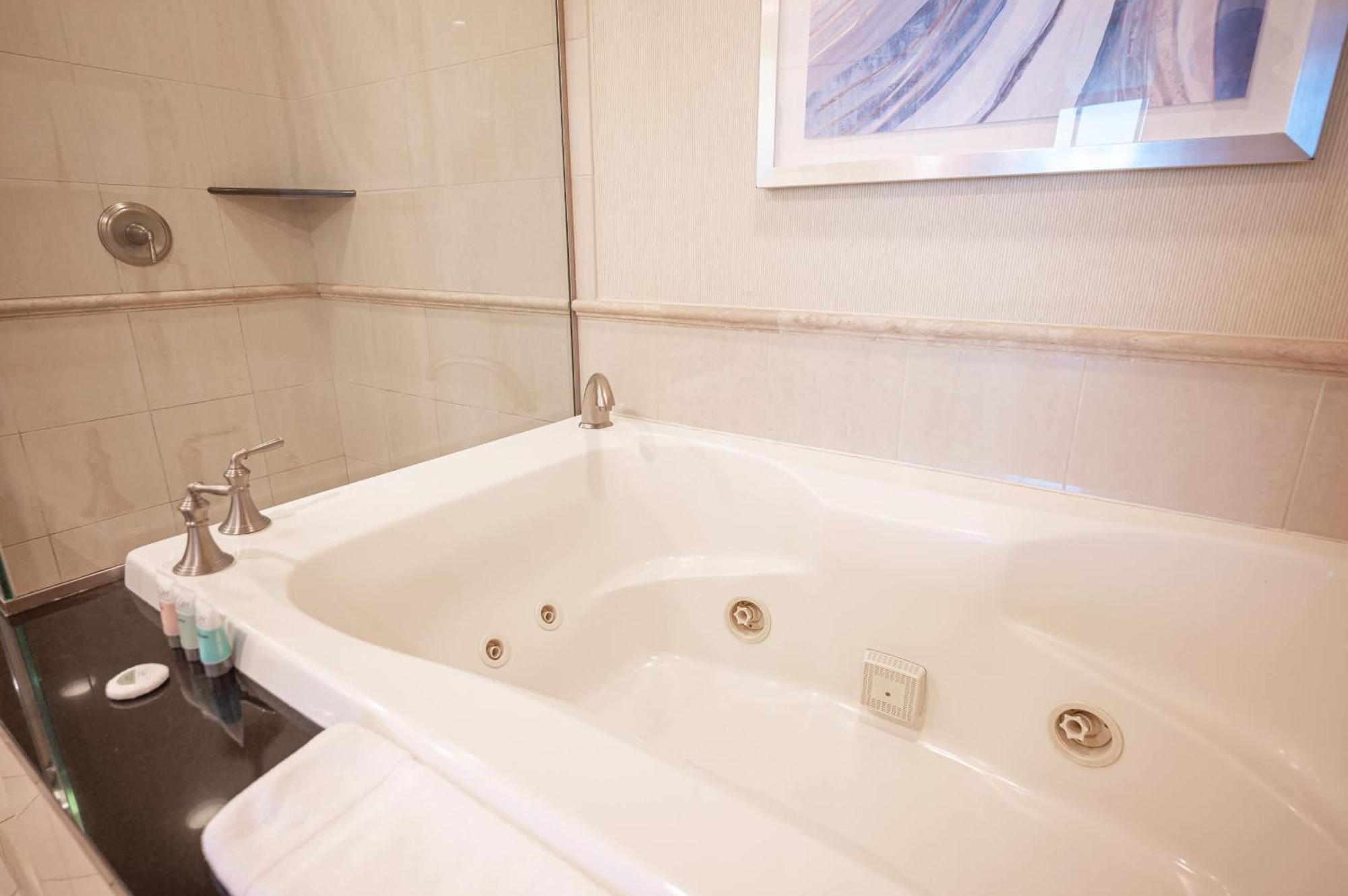 High Floor Strip View Suite& No Fee& Free Valet Holiday home *