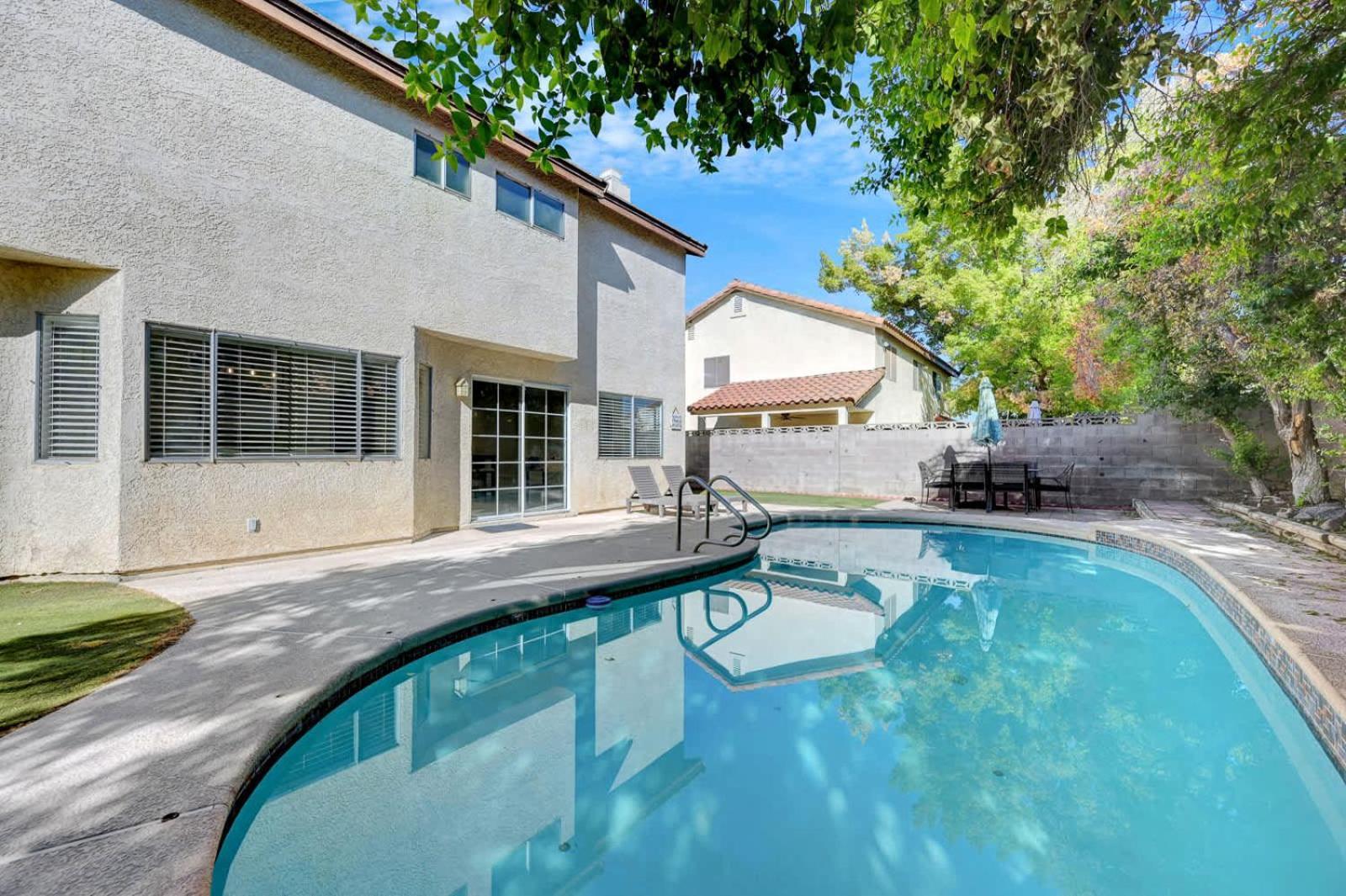 Holiday home Beautiful Renovated 4br W Pool Las Vegas