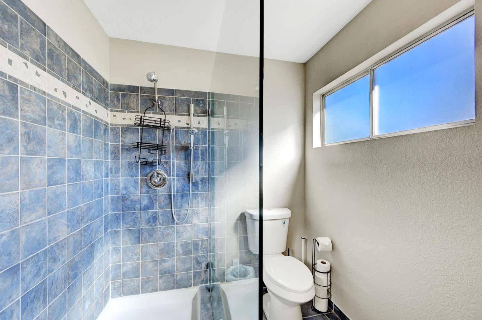 Holiday home Beautiful Renovated 4br W Pool