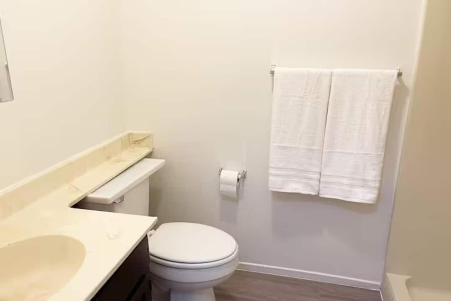 2 Or 3 Bedroom Walk To Mgm Casino And Strip Holiday home Las Vegas