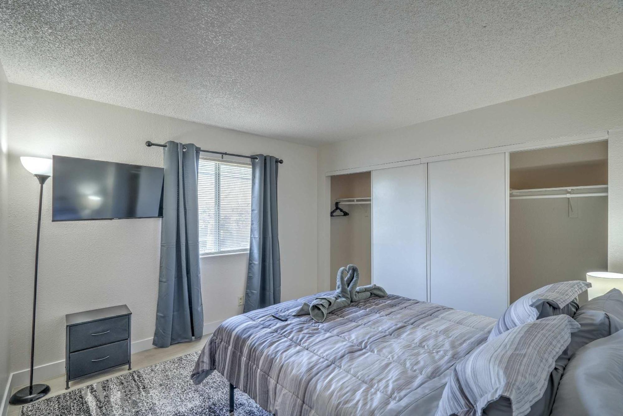 Your Vegas From Home! Sleeps 6! Ferienhaus Las Vegas