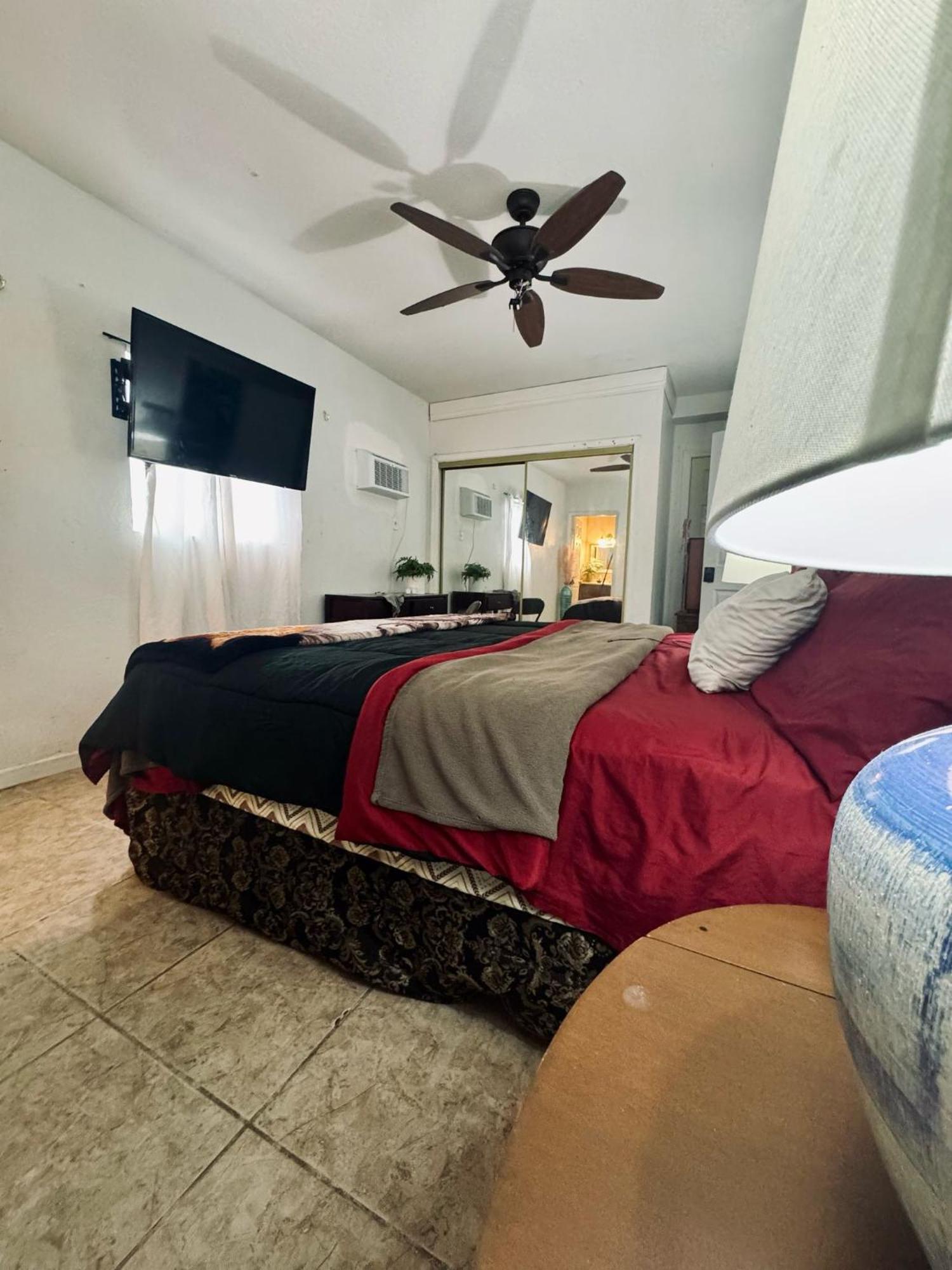 Cozy Close To The Strip In Vegas Las Vegas