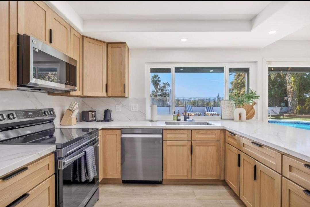 Holiday home Sincity Located -las Vegas Convention & 3 Mi Strip Or Fremont - Pool *