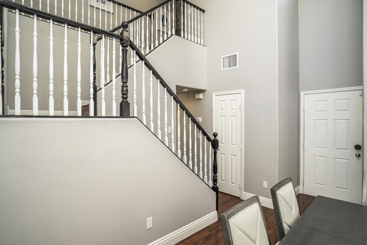 Viva Vegas Cozy 3br Minutes From The Strip *