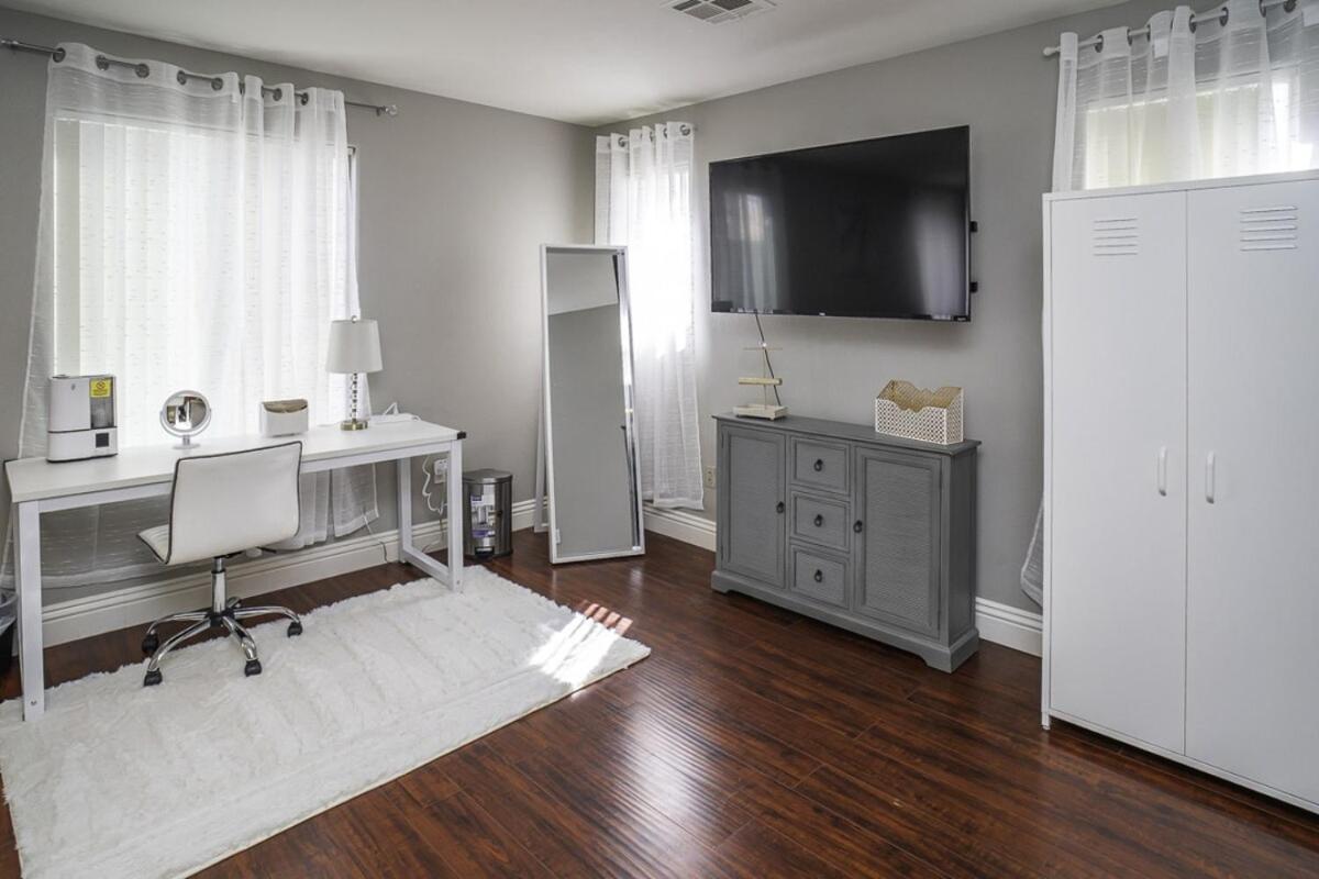 Viva Vegas Cozy 3br Minutes From The Strip Holiday home