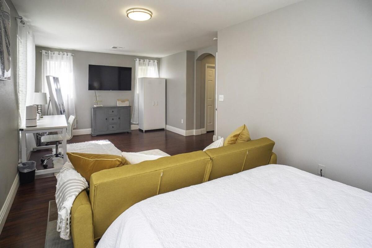 Holiday home Viva Vegas Cozy 3br Minutes From The Strip *