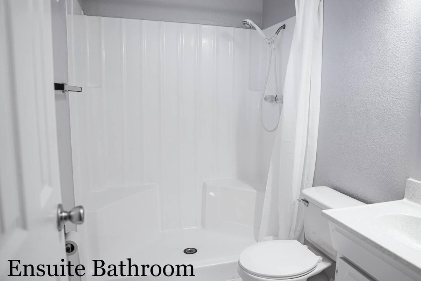 Ferienhaus Enchanting Gardenhome- Spacious Yardluxe Jacuzzi Las Vegas