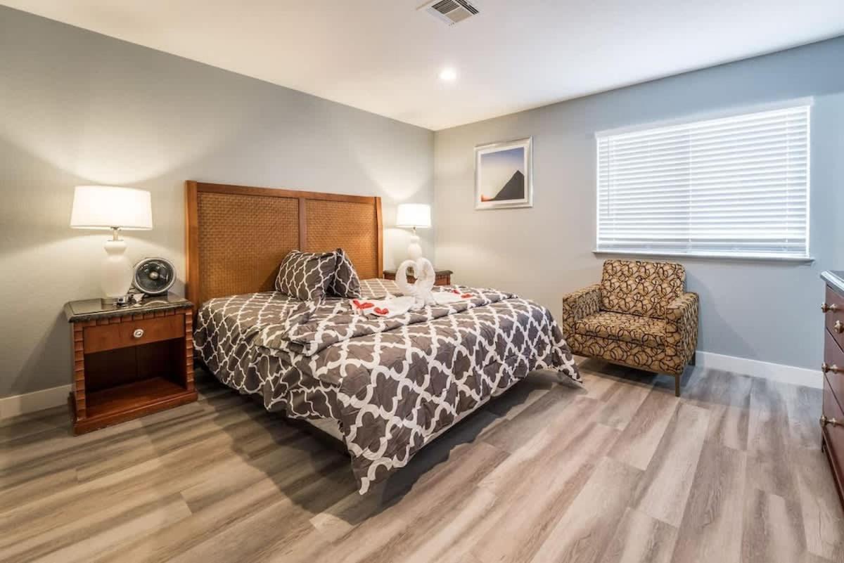 Luxury Living Just Steps From The Strip