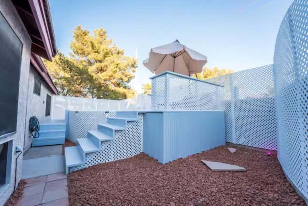 Private Oasis With Pool *