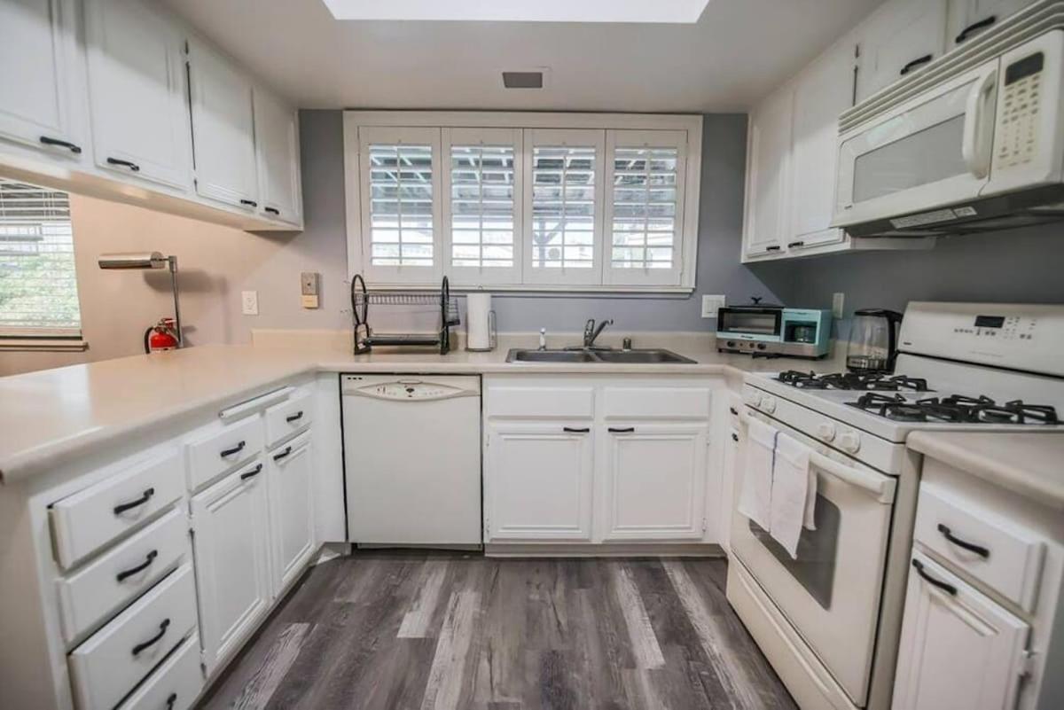 Exclusive Steps From The Vegas Strip Holiday home *