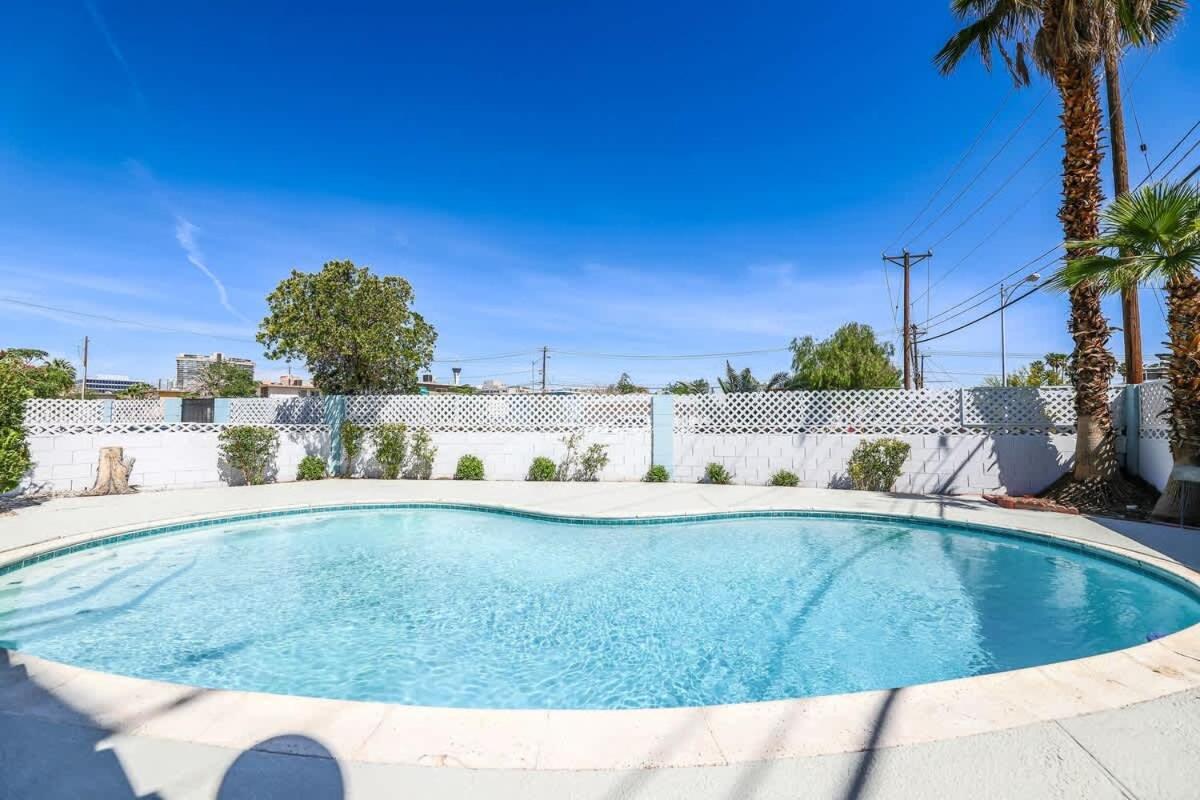 Perfect Sunny W Pool Walking To Strip 30m * Las Vegas