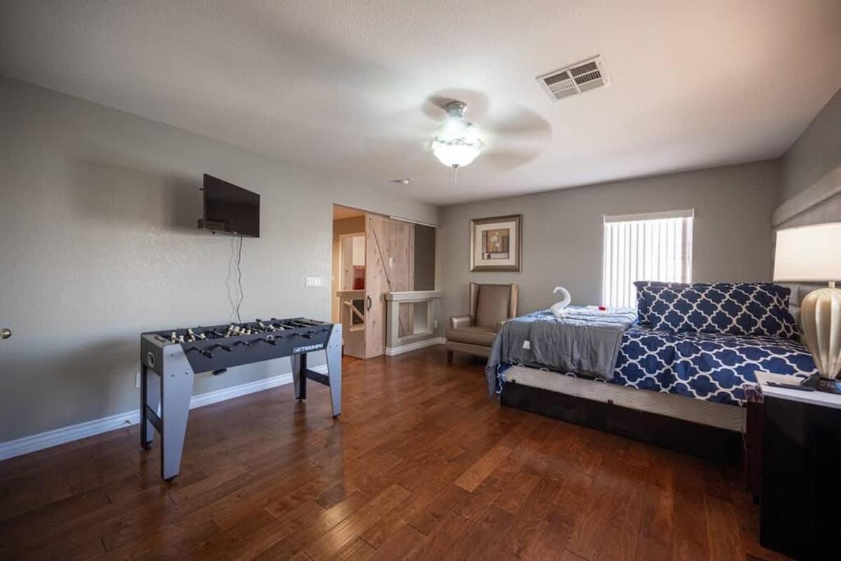 Holiday home Modern Luxury Vegas Style Near The Strip *