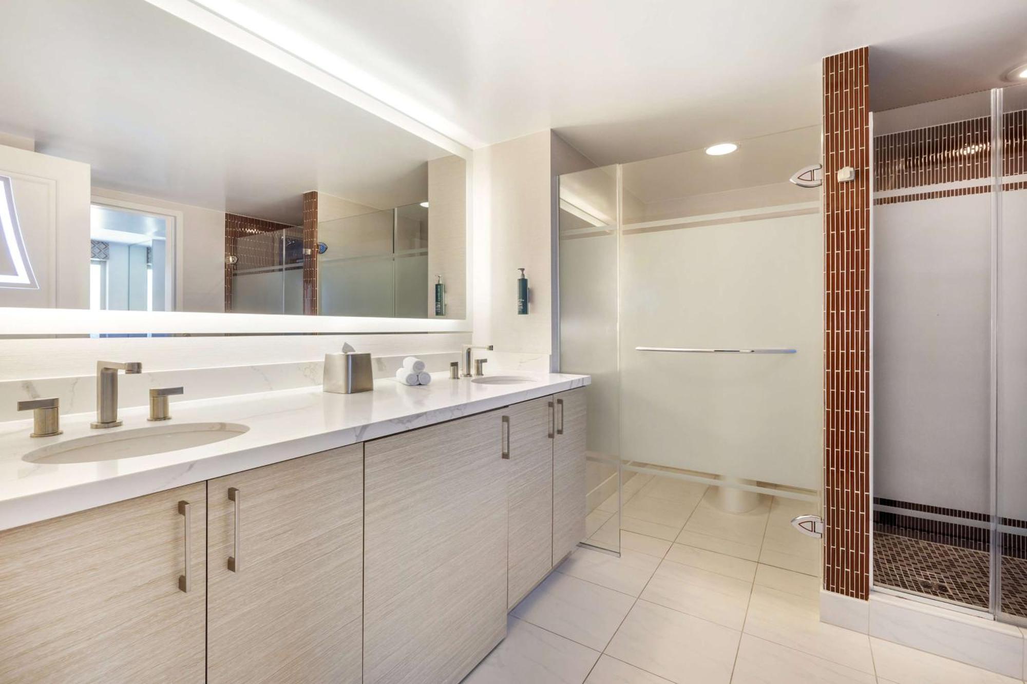 Hilton Grand Vacations Club Elara Center Strip Vegas Resort 3*