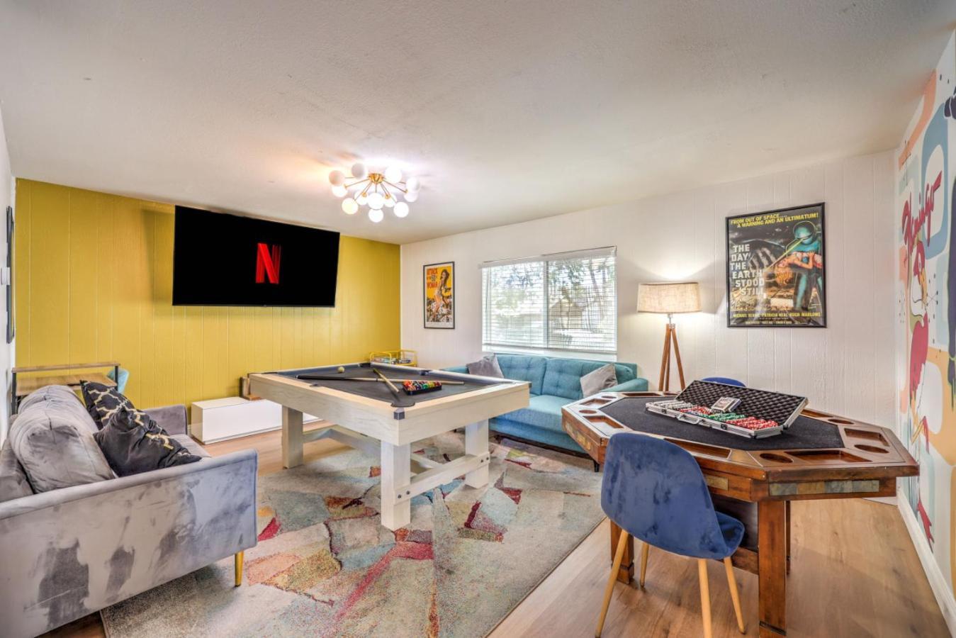 Holiday home Oasis Near Strip Pool Jacuzzi Deck Poker Las Vegas