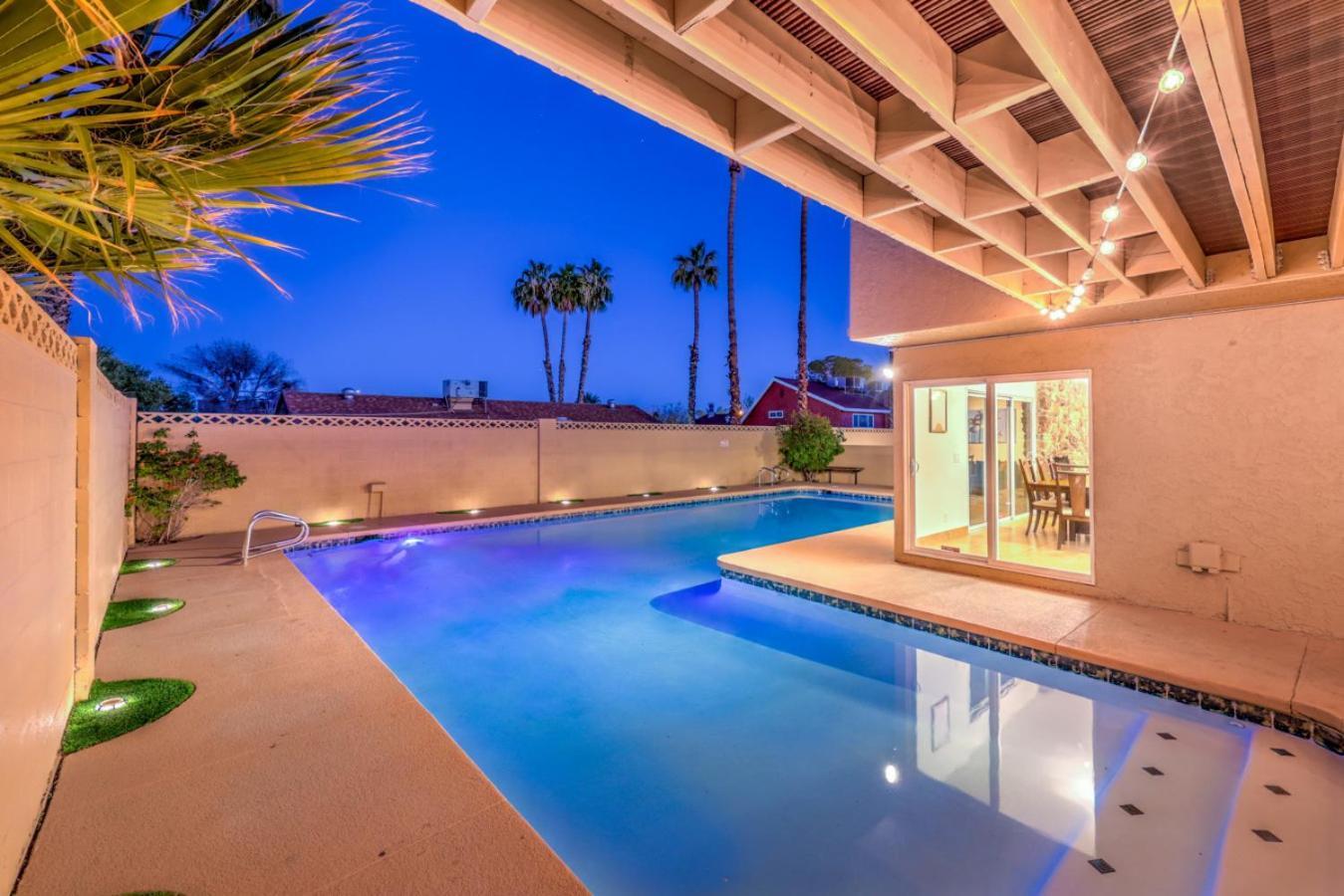 Oasis Near Strip Pool Jacuzzi Deck Poker *