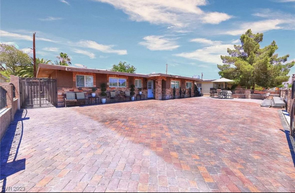 Beautiful And Cozy Family House Pool And Barbecue *